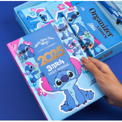 اجندة مفكرة  stitch 2025